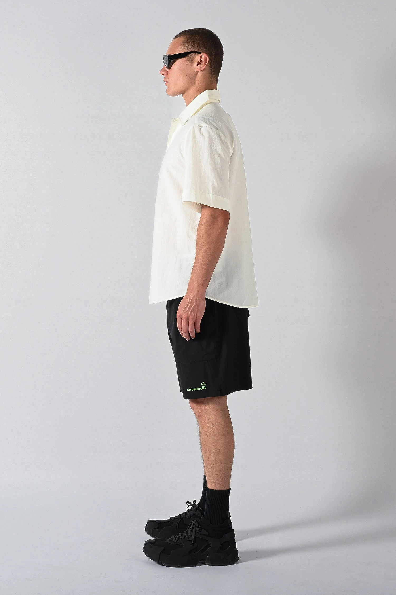 Handshape Everyday Short - Black 7 Handshape Everyday Short - Black - Image 5