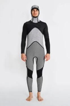 HAYDENSHAPES MENS FULLSUIT CHESTZIP 5/4MM HOOD 18 HAYDENSHAPES MENS FULLSUIT CHESTZIP 5/4MM HOOD -Haydenshapes Surfboard Store HOODSUIT INSIDE FRONT