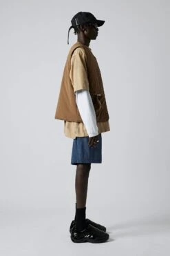 Insulated Gilet Buster -Haydenshapes Surfboard Store HS 22AP 1028 INSULATED GILET BUSTER ASH BROWN SIDE