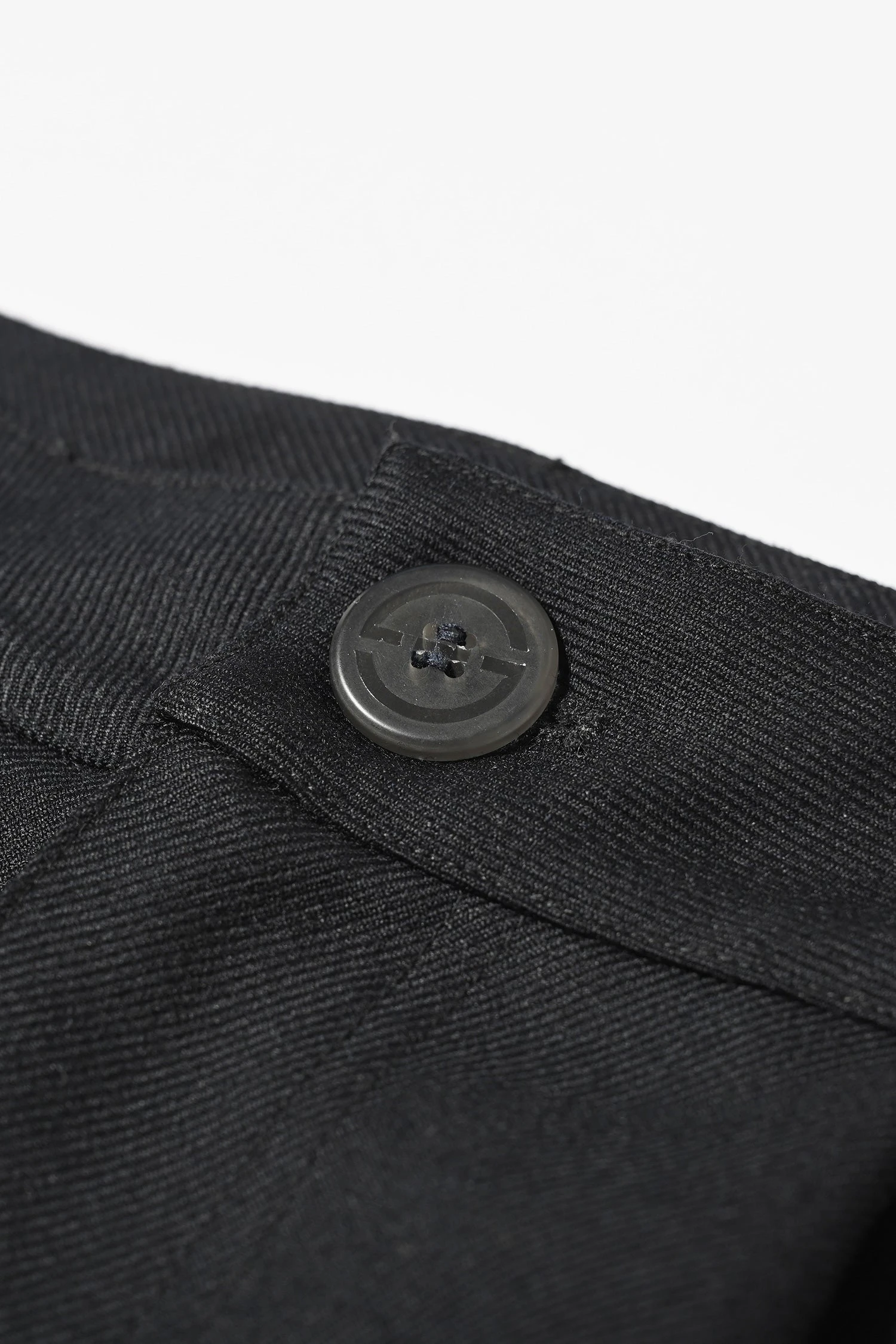 Merino Piston Pleated Patch Cargo Short - Black 9 Merino Piston Pleated Patch Cargo Short - Black - Image 7