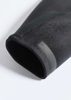 HAYDENSHAPES MENS FULLSUIT CHESTZIP 5/4MM HOOD 23 HAYDENSHAPES MENS FULLSUIT CHESTZIP 5/4MM HOOD -Haydenshapes Surfboard Store Haydenshapes By Dion Lee Arm Cuff Internal Detail 54c48821 08ab 4705 8d59 4a7d8917af19