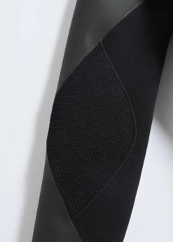 HAYDENSHAPES BY DION LEE WOMENS GILL LS SPRING SUIT 2MM 15 HAYDENSHAPES BY DION LEE WOMENS GILL LS SPRING SUIT 2MM -Haydenshapes Surfboard Store Haydenshapes By Dion Lee Gill Elbow Detail 2