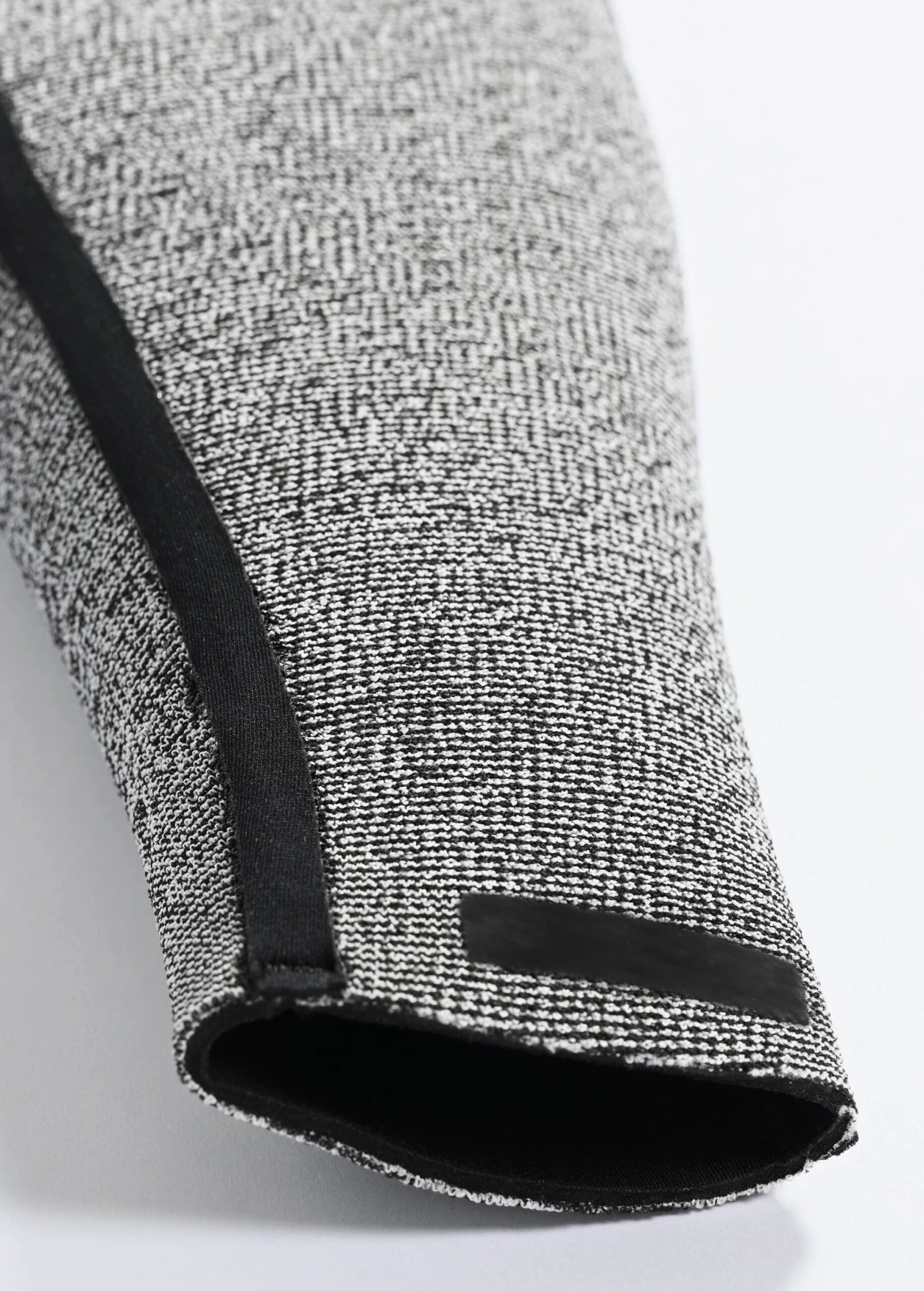 HAYDENSHAPES MENS FULLSUIT CHESTZIP 5/4MM HOOD 15 HAYDENSHAPES MENS FULLSUIT CHESTZIP 5/4MM HOOD - Image 13