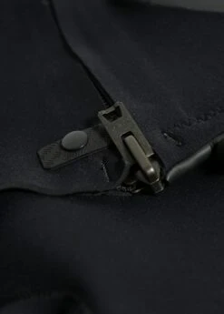 HAYDENSHAPES MENS FULLSUIT CHESTZIP 3/2MM 21 HAYDENSHAPES MENS FULLSUIT CHESTZIP 3/2MM -Haydenshapes Surfboard Store Haydenshapes By Dion Lee Zip Detail