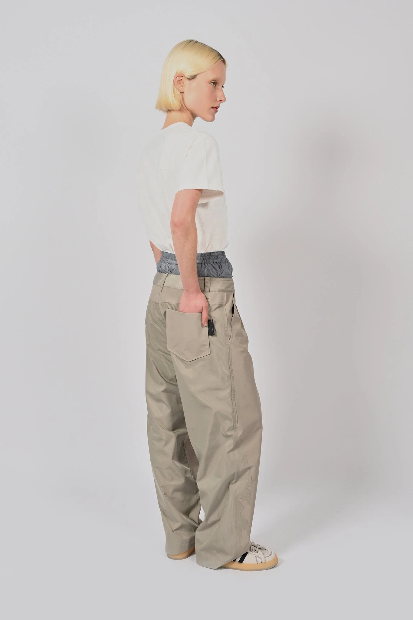 Wave Seam Nylon PantUnisex 6 Wave Seam Nylon PantUnisex - Image 4